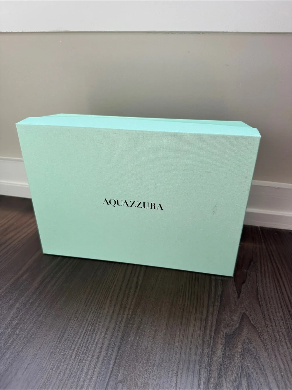 Aquazzura empty shoe box